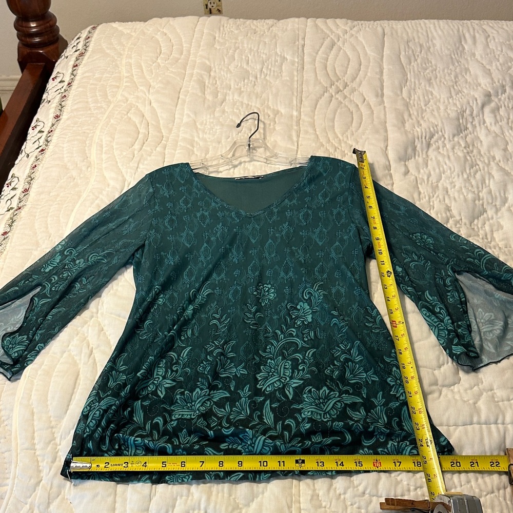 Chic Teal Floral Women's Blouse